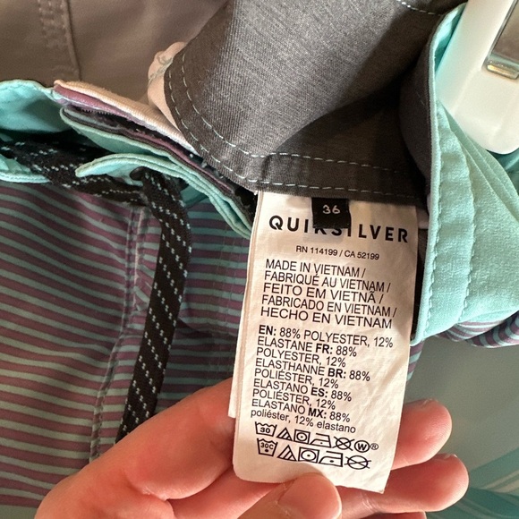 Quiksilver Highline Aqua and Gray Board Shorts - Picture 6 of 7